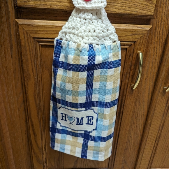 Hand Crafted Crocheted Hand Towel - Picture 3 of 5